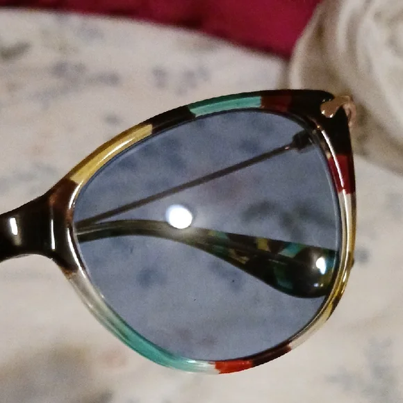 Blue and Multicolor Sunglasses 5.7" - Picture 3 of 6